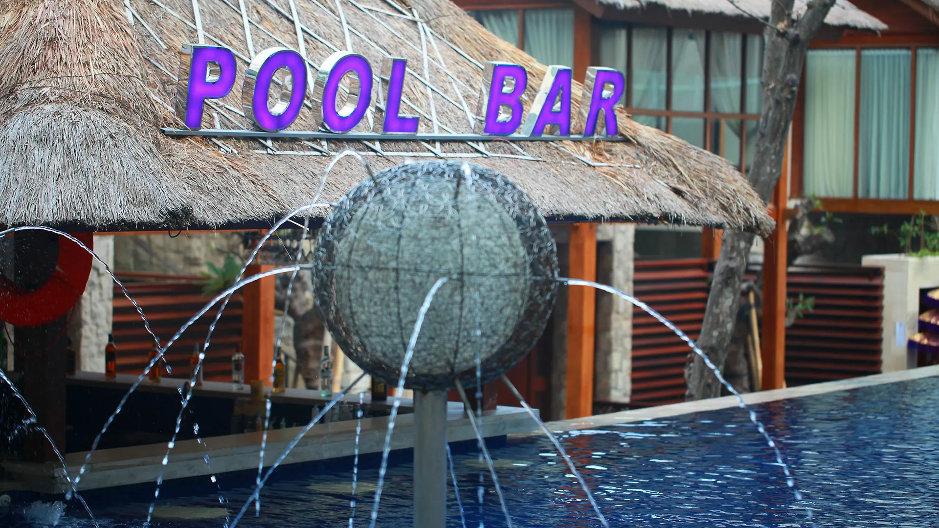 Grand Mega Resort & Spa Bali Kuta Lombok 4*,